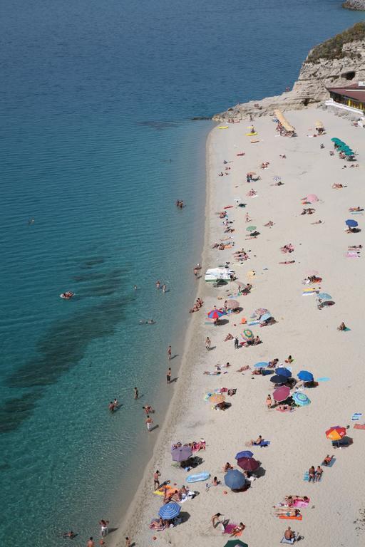 A Turri Hotel Capo Vaticano Buitenkant foto