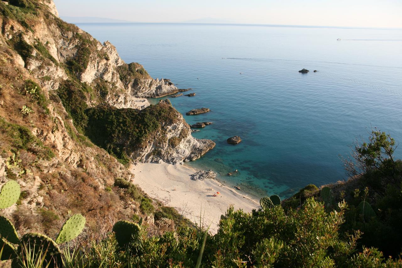 A Turri Hotel Capo Vaticano Buitenkant foto